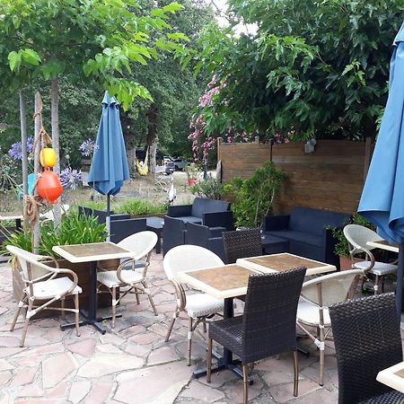 Residence Fleur Des Pins - Gites & Chambres D'Hotes Saint-Georges-d'Oleron Exterior photo